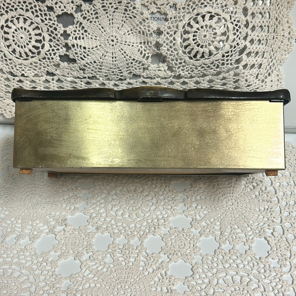 Vintage 1970's Brass Amerock Carriage House Tissue Box 9.75" x 5" x 2.5" - Picture 5 of 7